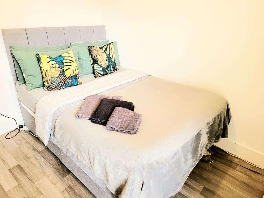 One Bedroom Apartment With A Terrace In Angel Londýn Exteriér fotografie